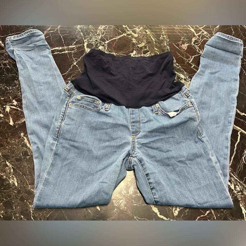 Full Panel Gap Maternity Jeans